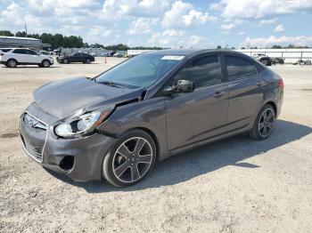  Salvage Hyundai ACCENT