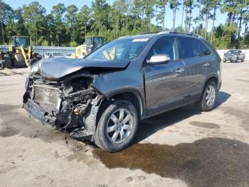  Salvage Kia Sorento