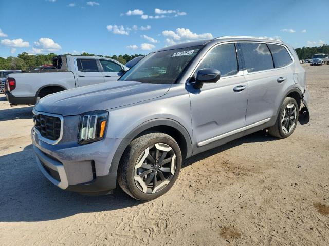  Salvage Kia Telluride