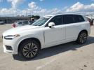 Volvo XC90 T5 Momentum Image 1