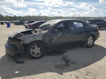  Salvage Dodge Avenger
