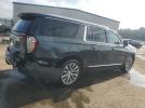 GMC Yukon Denali Image 3