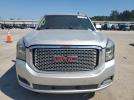 GMC Yukon Denali Image 6