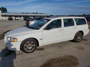  Salvage Volvo V70