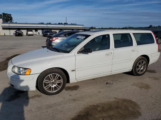  Salvage Volvo V70