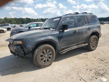  Salvage Toyota Land Cruis