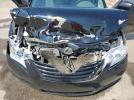 Toyota Camry Le Image 3