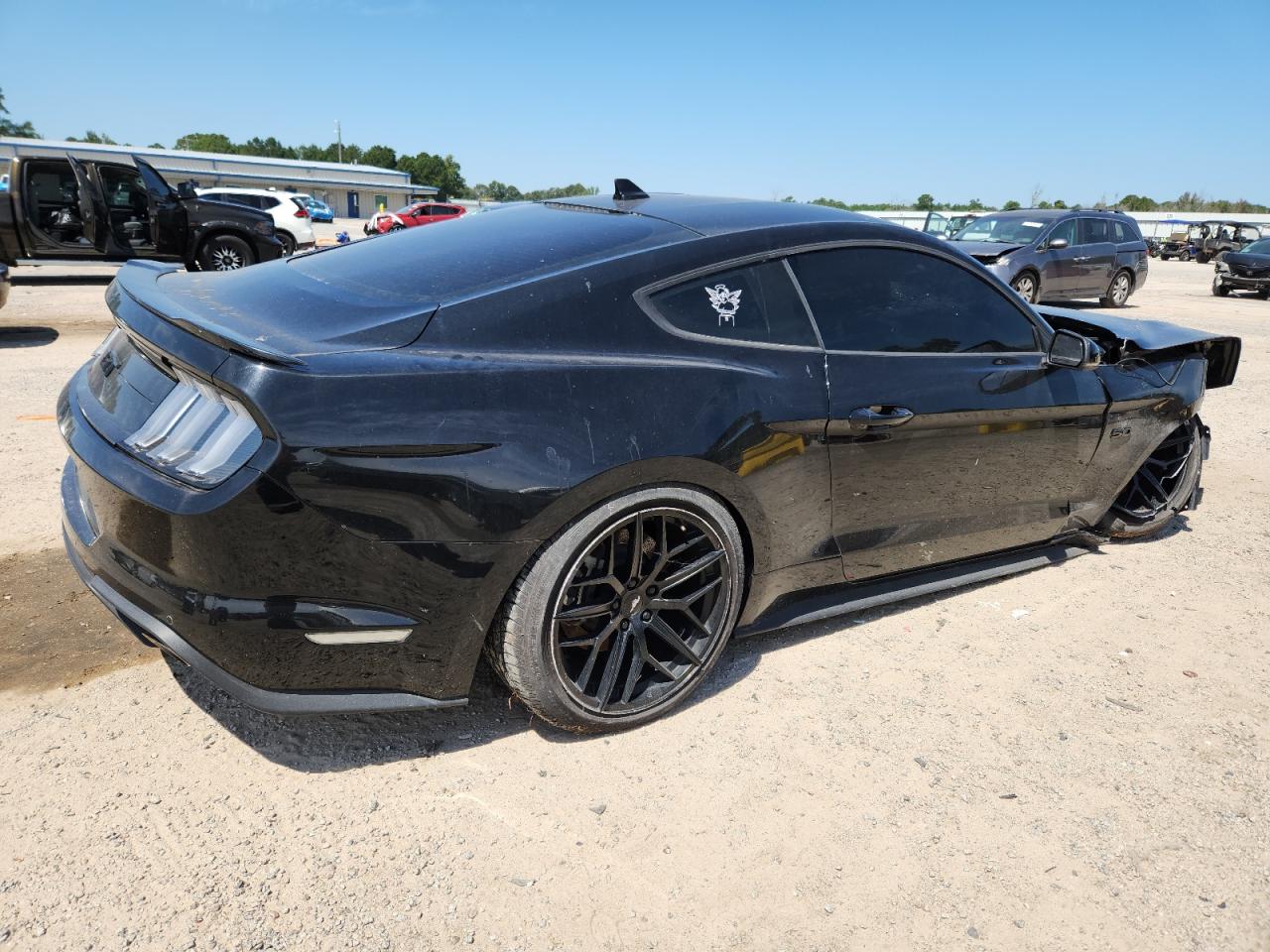 Ford Mustang Gt Image 4