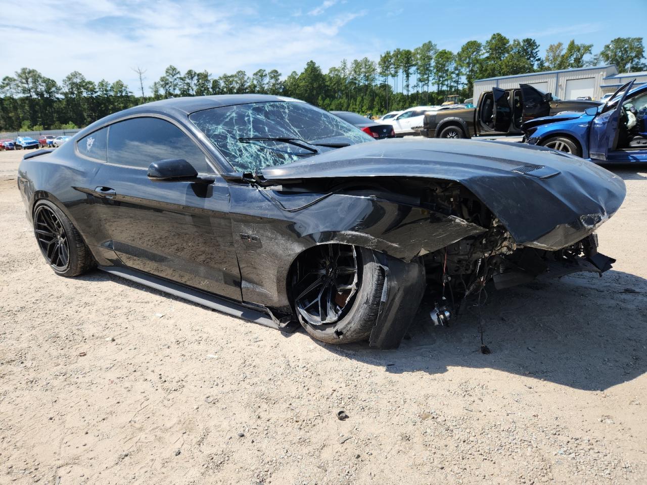Ford Mustang Gt Image 6