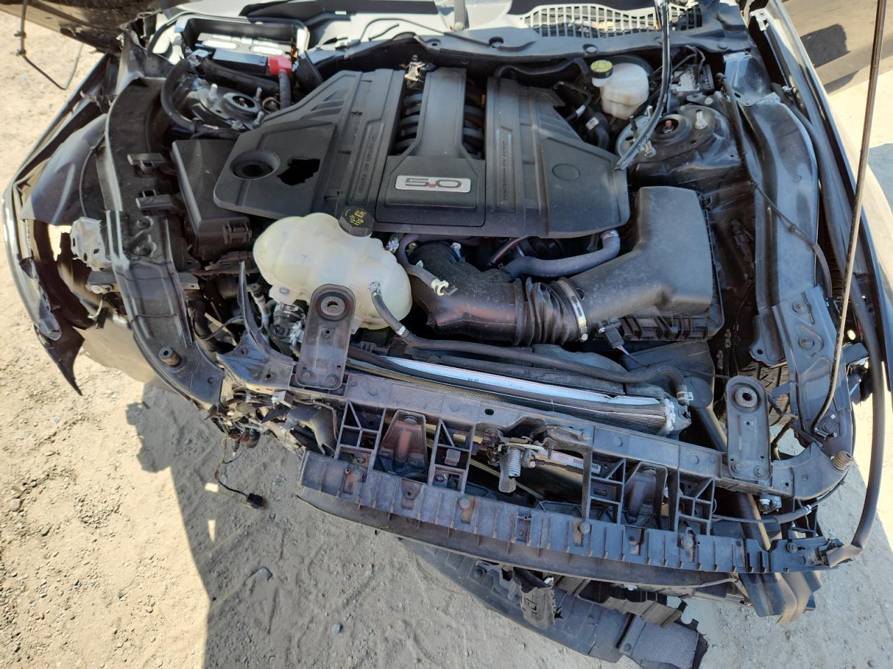 Ford Mustang Gt Image 8