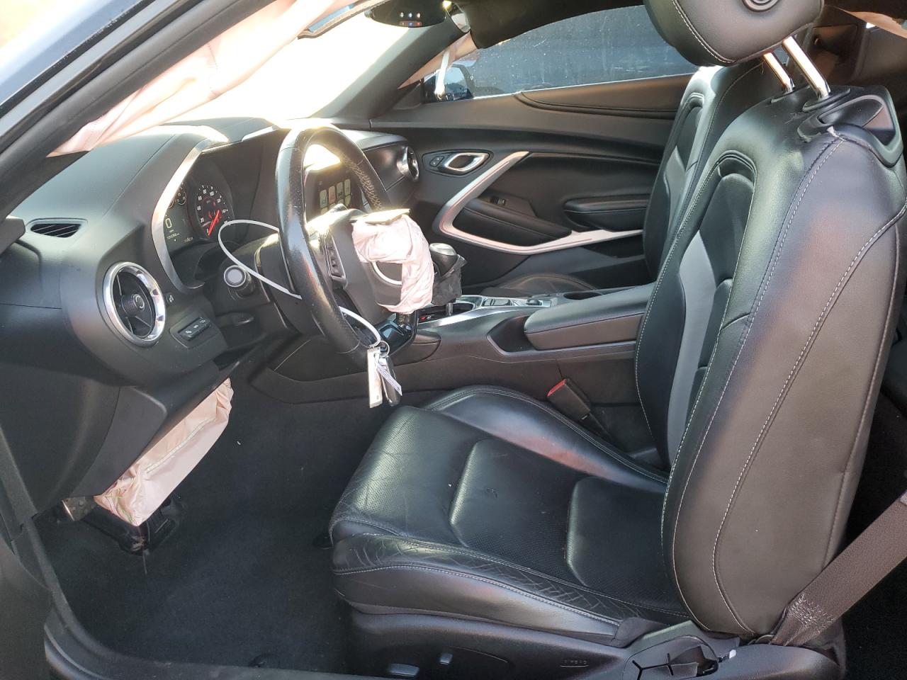 Chevrolet Camaro Lt Image 9