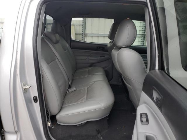 Toyota Tacoma Double Cab Prerunner Image 9