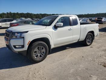  Salvage Nissan Frontier