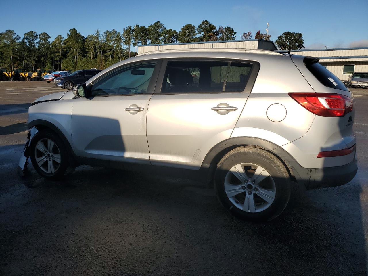 Kia Sportage Base Image 5