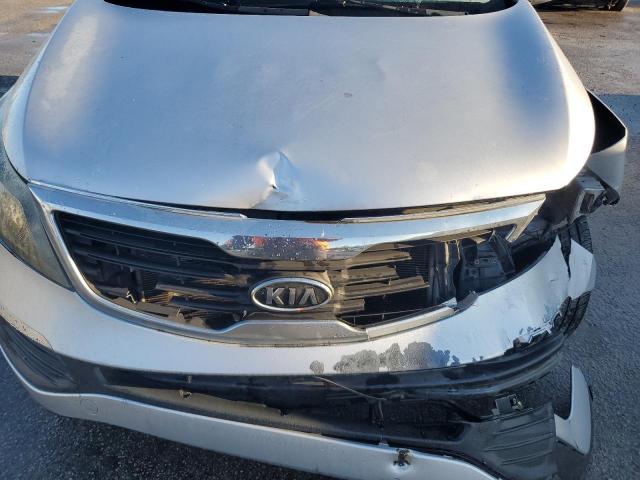 Kia Sportage Base Image 2