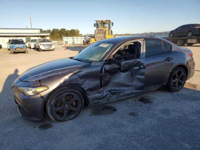  Salvage Alfa Romeo Giulia