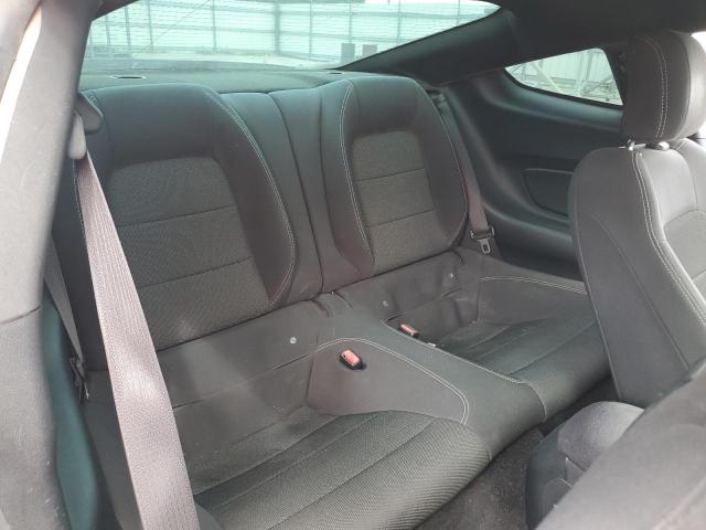 Ford Mustang Image 11