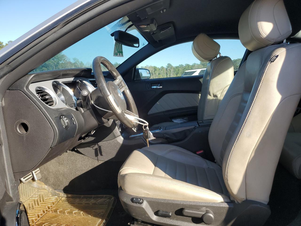 Ford Mustang Image 7