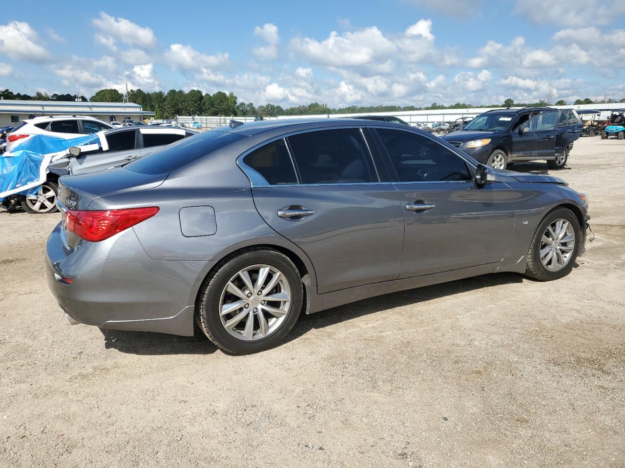INFINITI Q50 Base Image 4