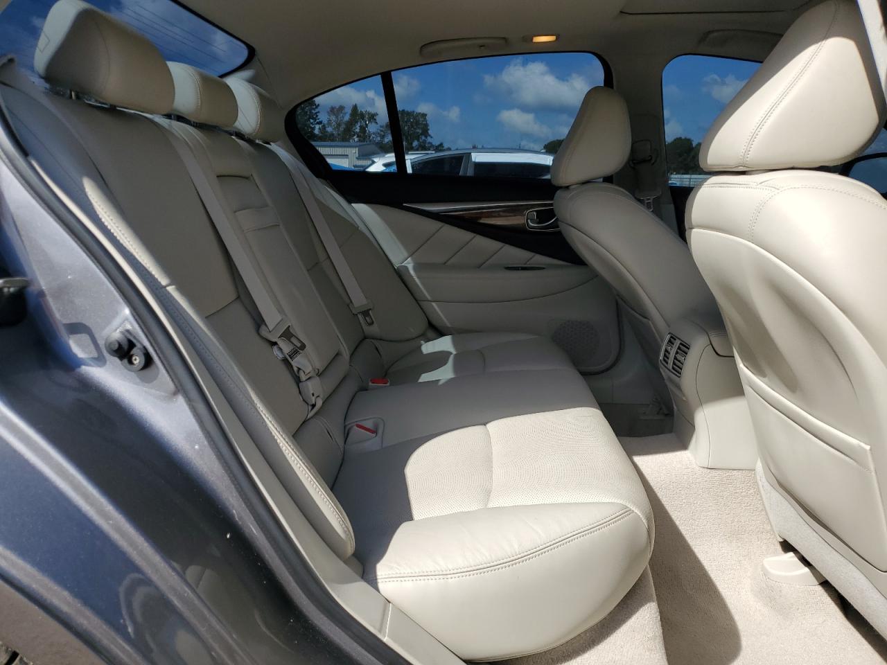 INFINITI Q50 Base Image 7
