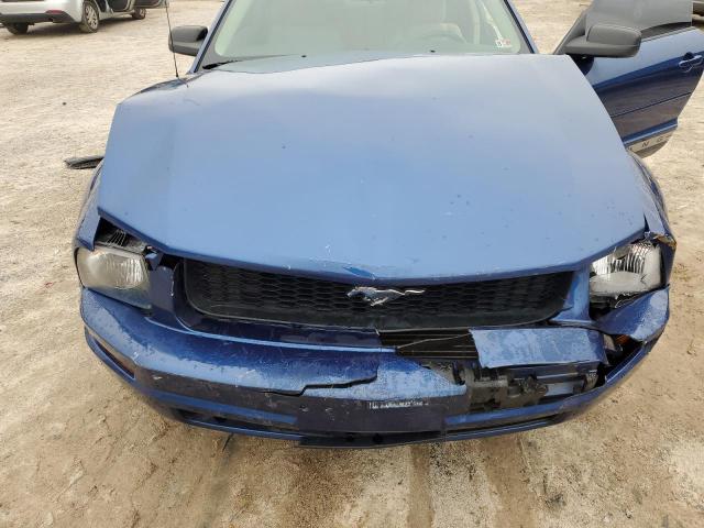 Ford Mustang Image 11