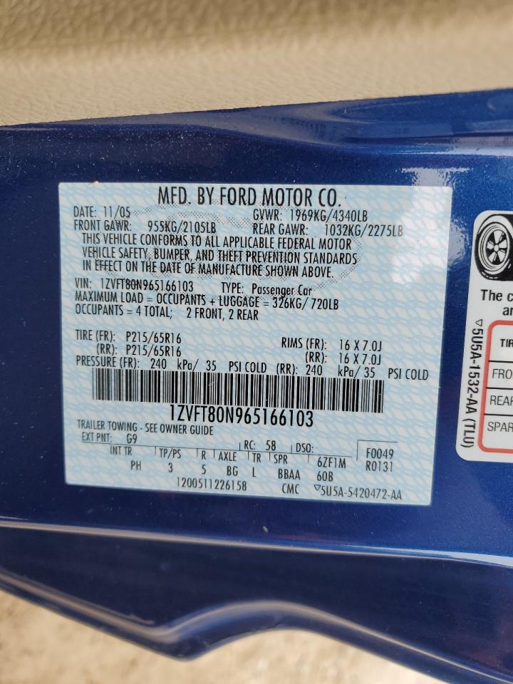 Ford Mustang Image 13