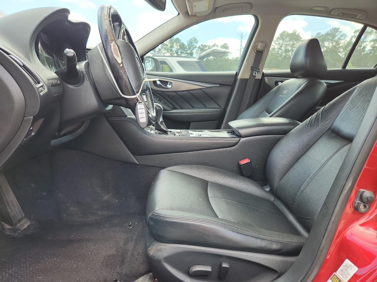 INFINITI Q50 Base Image 8