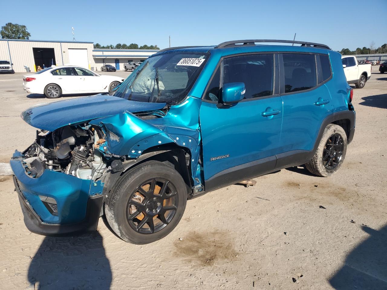 Jeep Renegade Latitude Image 1