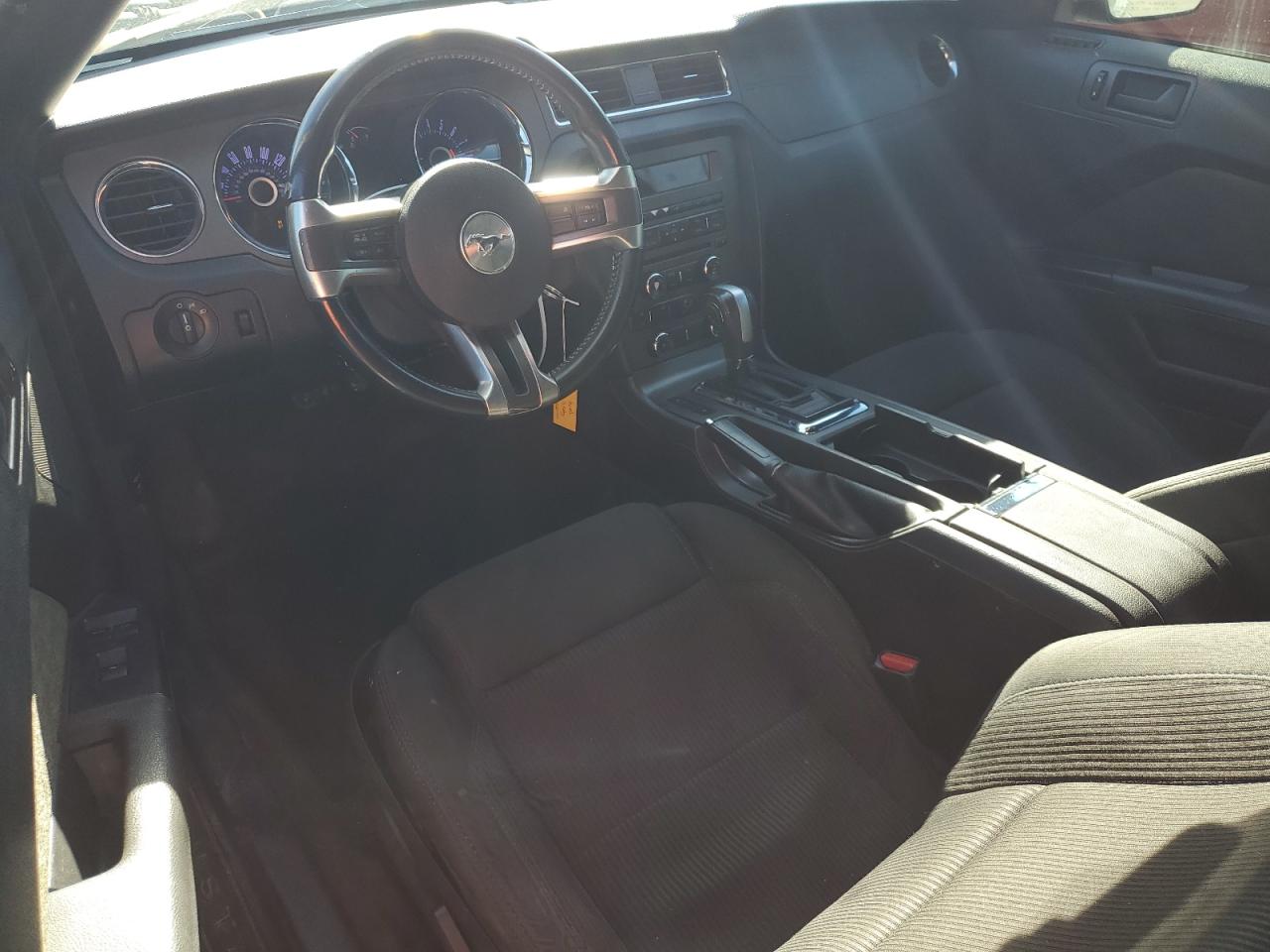 Ford Mustang Image 11