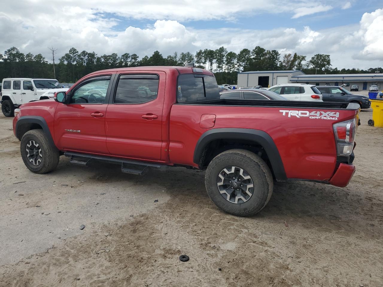 Toyota Tacoma Double Cab Image 12