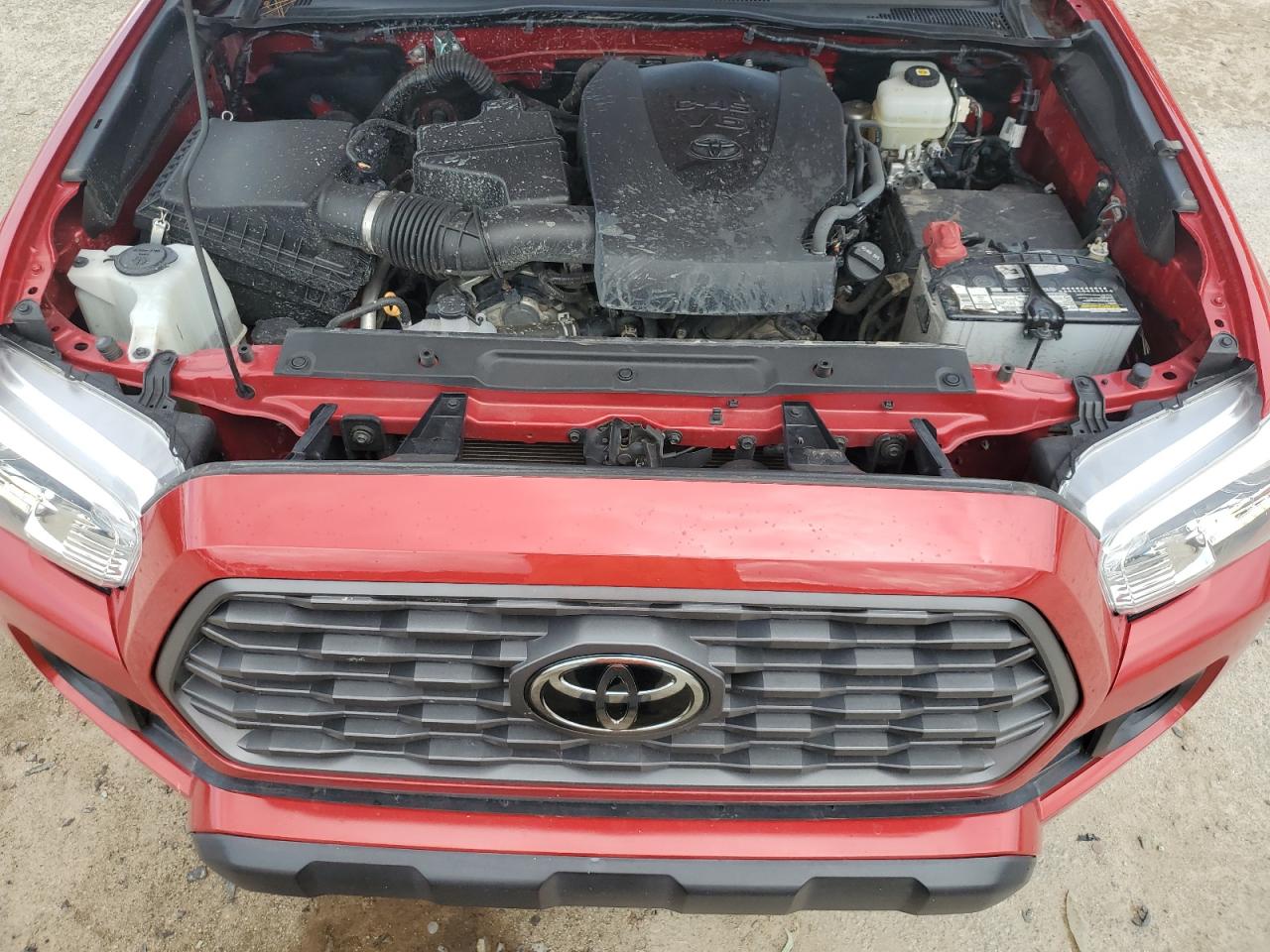 Toyota Tacoma Double Cab Image 8