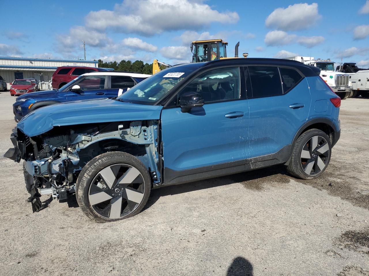 Volvo XC40 Recharge Ultimate Image 1