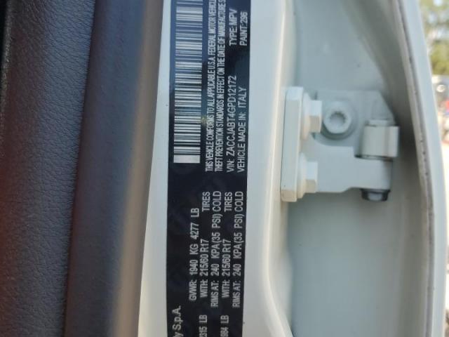 Jeep Renegade Latitude Image 4