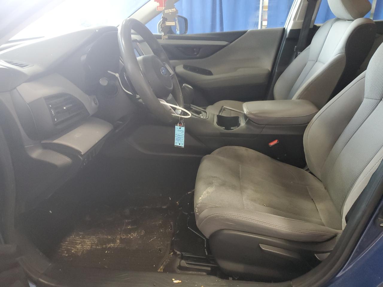 Subaru Legacy Image 9