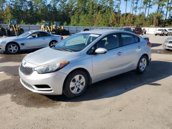  Salvage Kia Forte