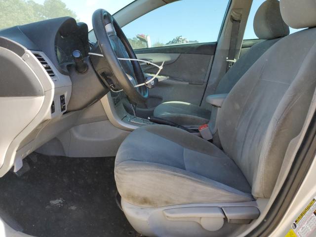 Toyota Corolla Base Image 7