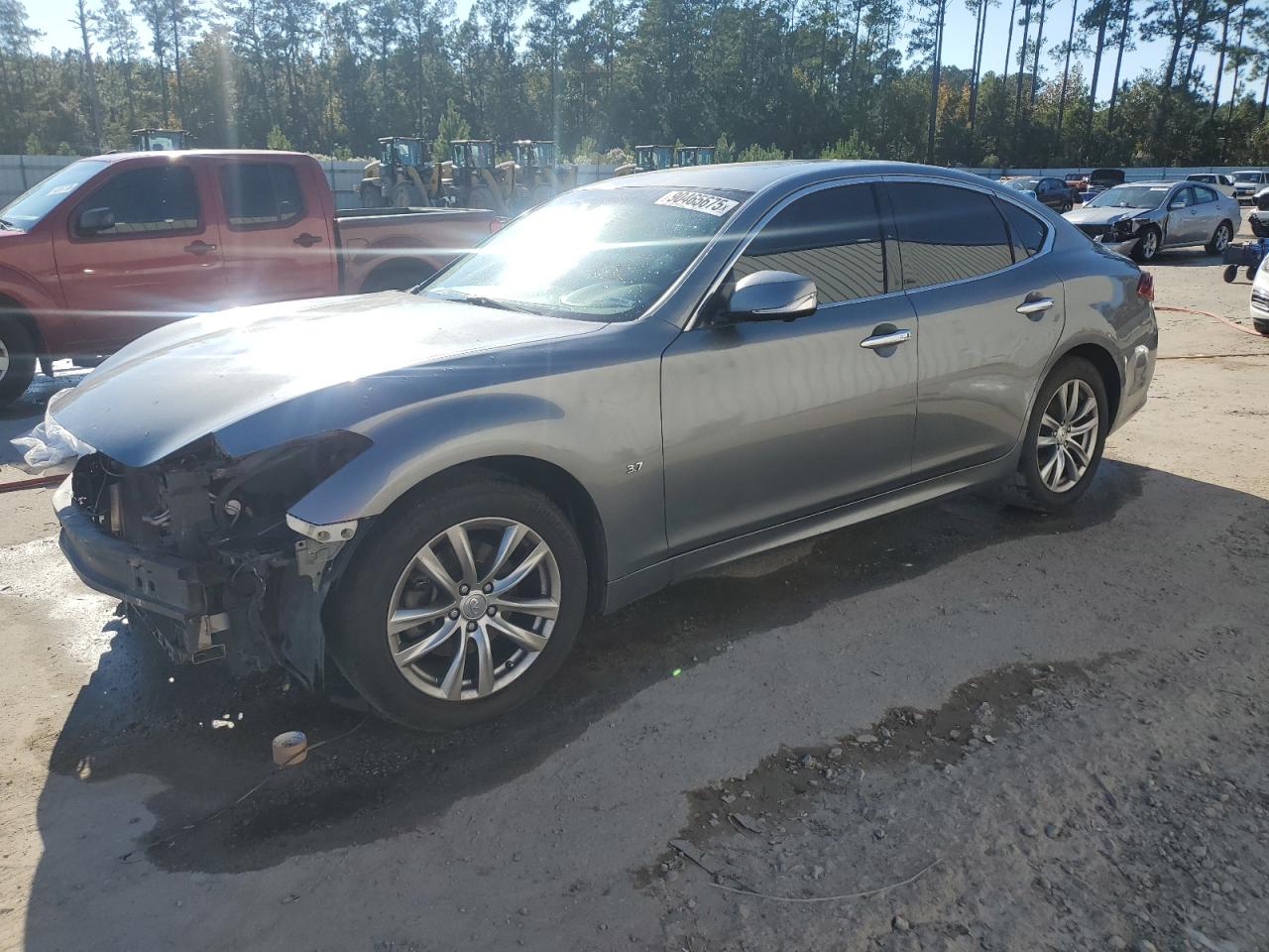 INFINITI Q70 3.7 Luxe Image 1