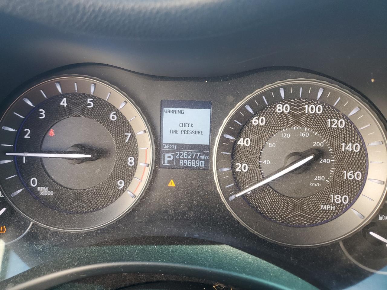 INFINITI Q70 3.7 Luxe Image 5