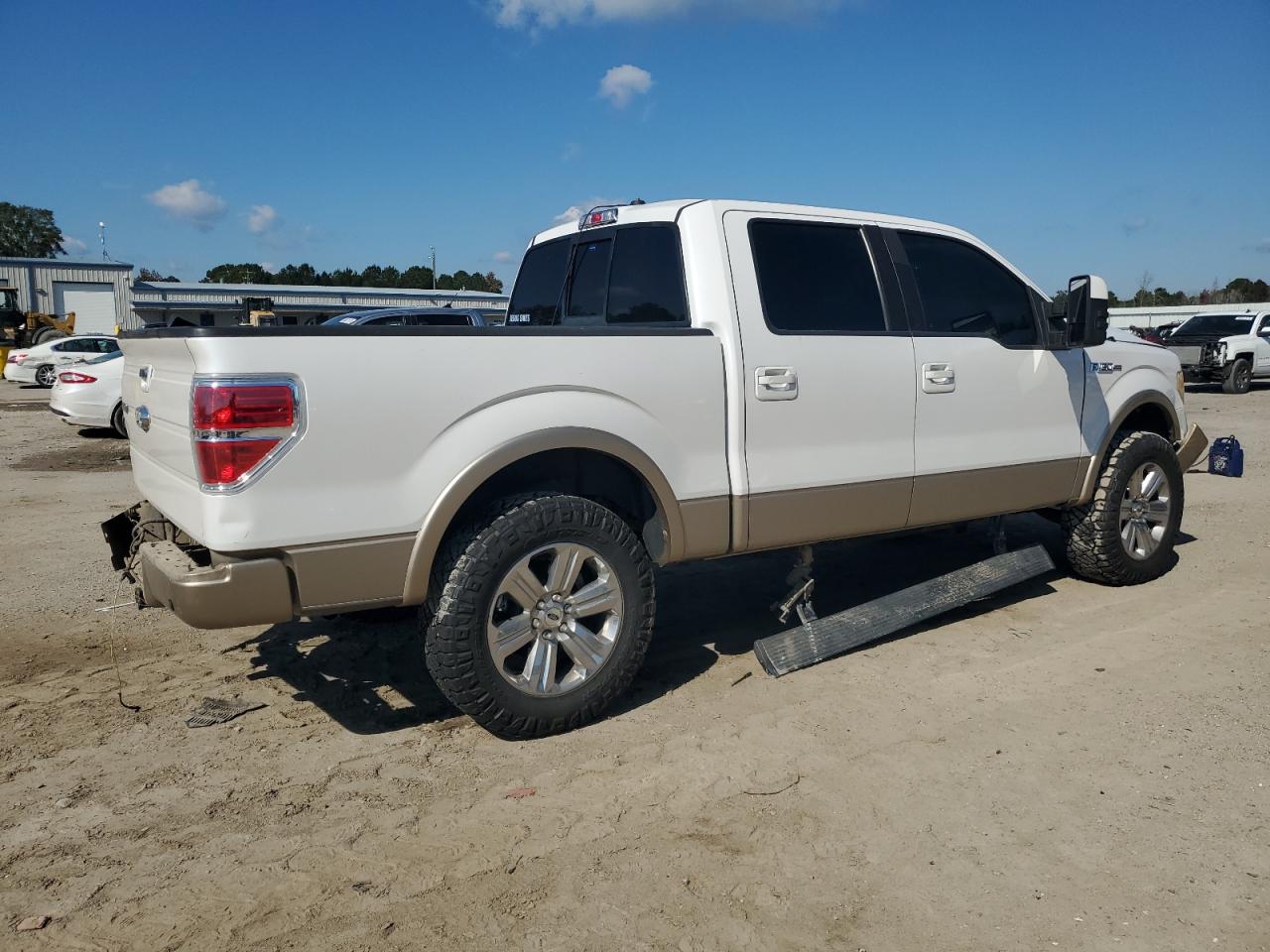 Ford F-150 Supercrew Image 3