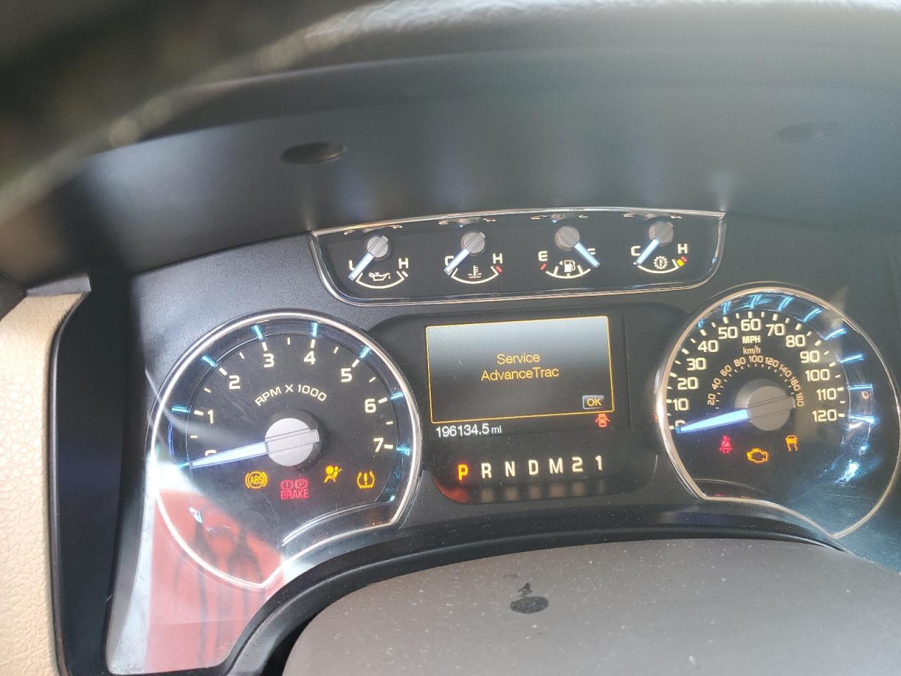 Ford F-150 Supercrew Image 11