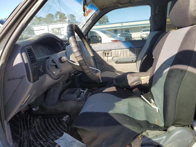 Toyota Tacoma Xtracab Image 9