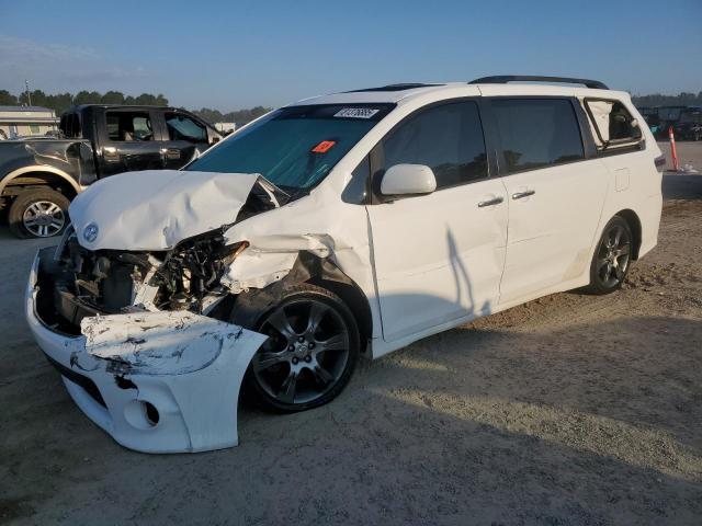 Salvage Toyota Sienna