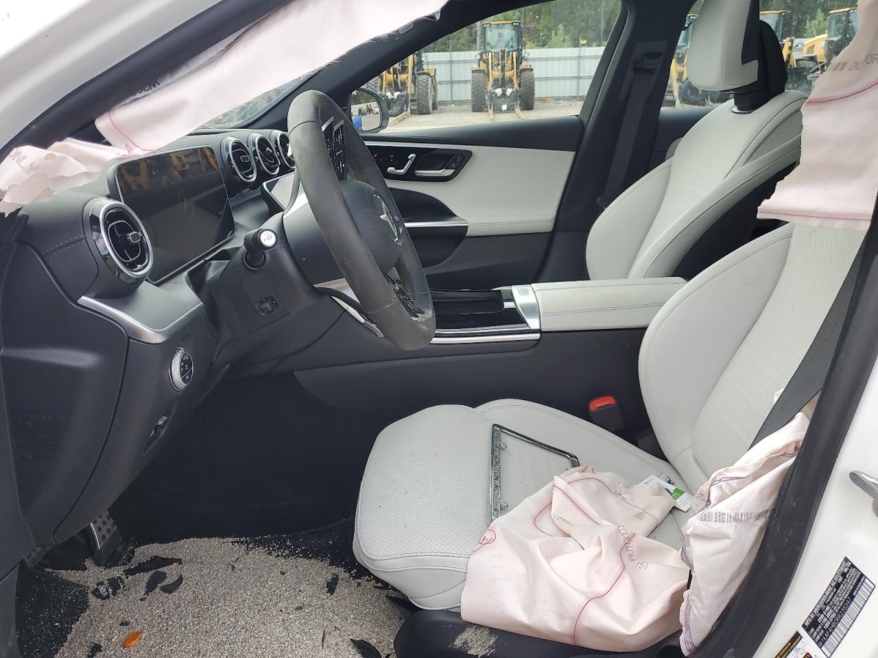 Mercedes-Benz C-Class 300 4matic Image 11