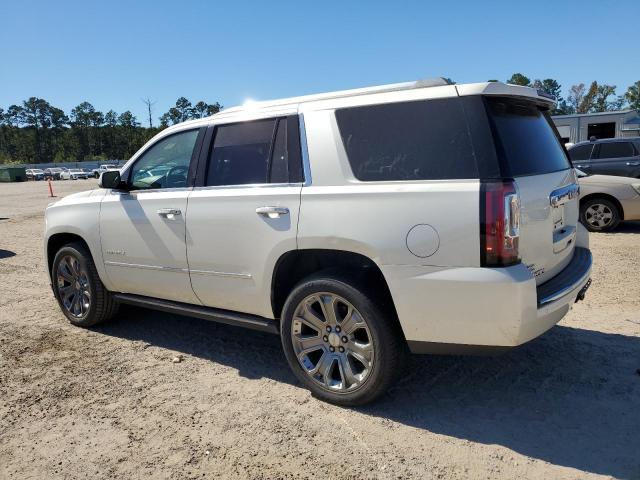 GMC Yukon Denali Image 10
