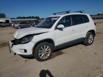 Salvage Volkswagen Tiguan