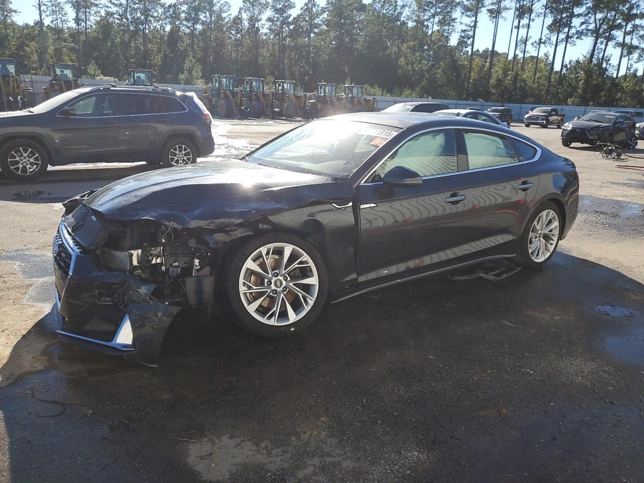 Audi A5 Premium 40 Image 1