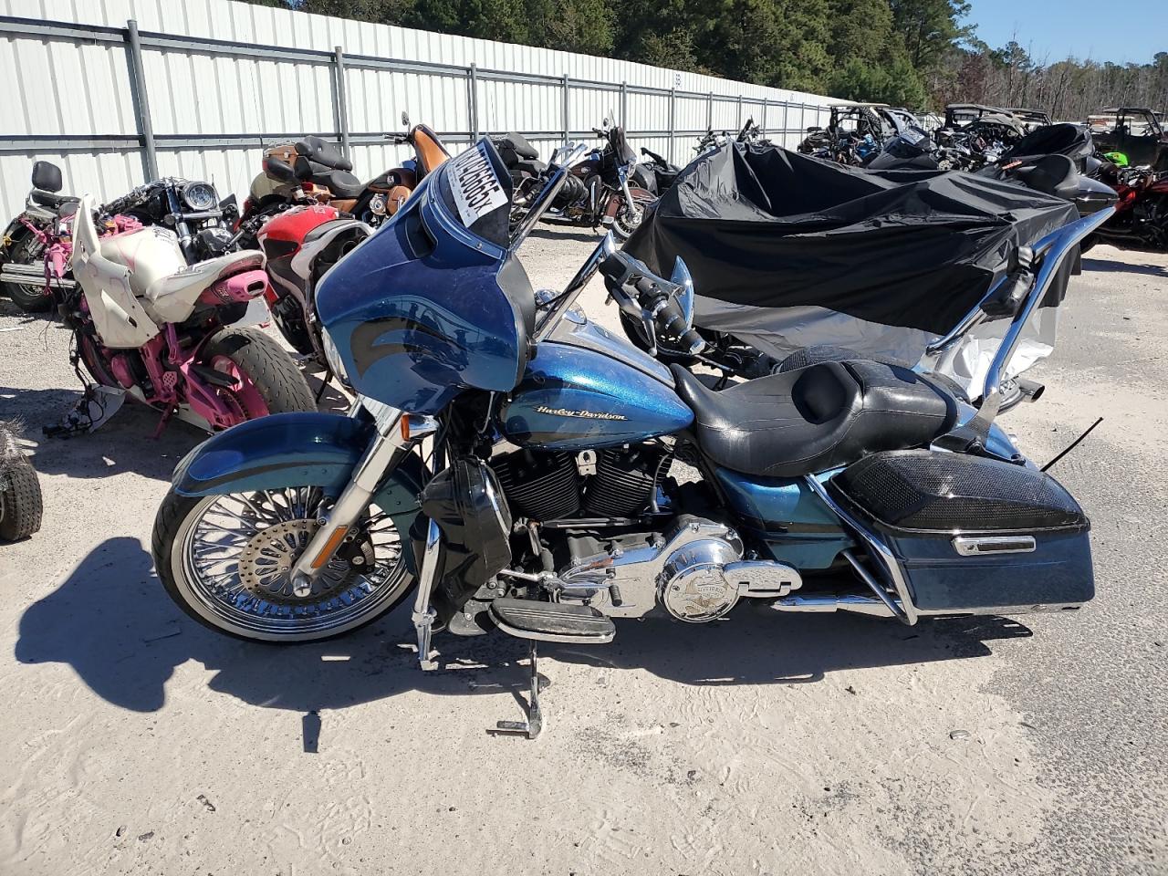 Harley-Davidson Fl Street Glide Image 9