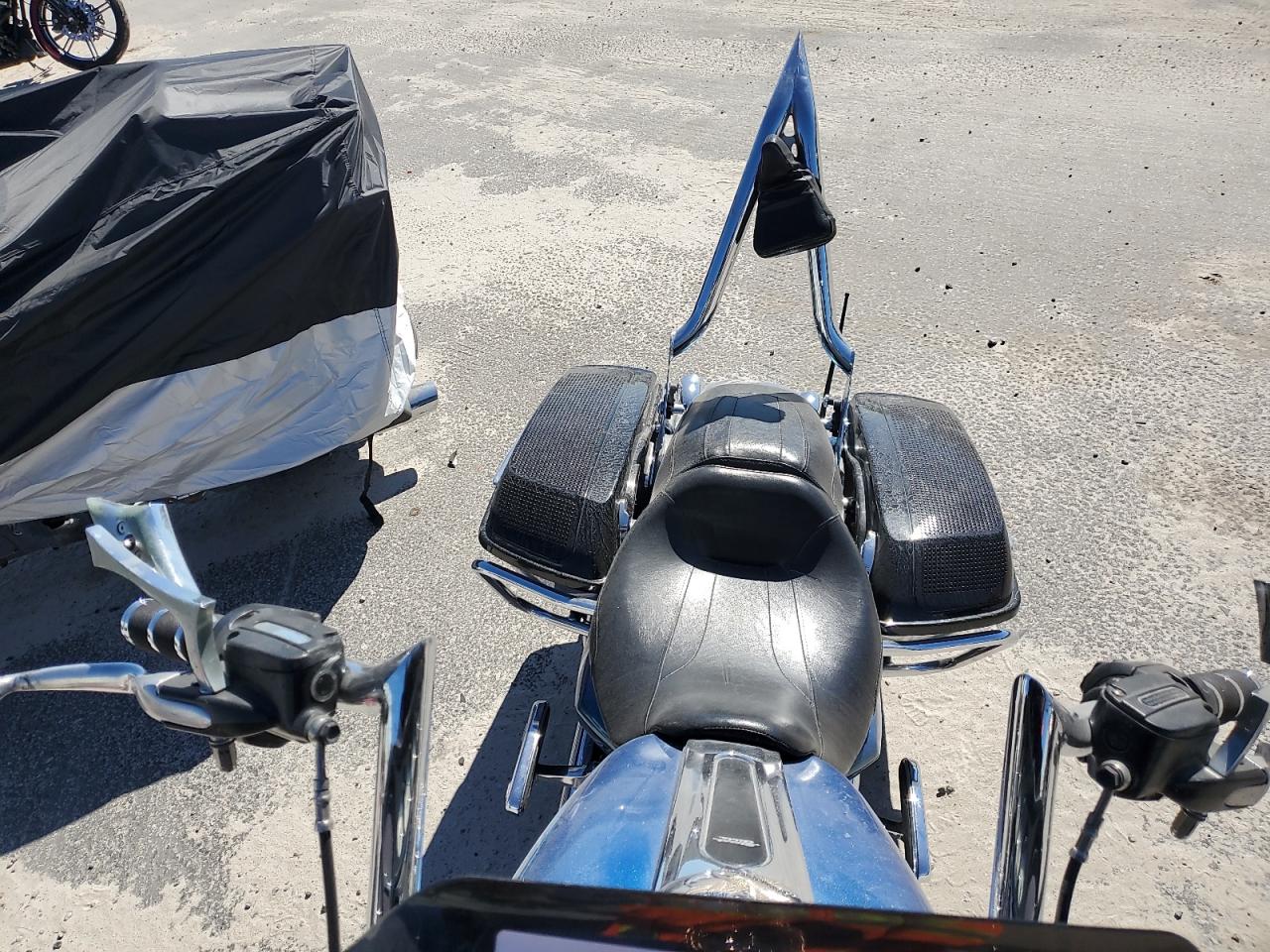 Harley-Davidson Fl Street Glide Image 8