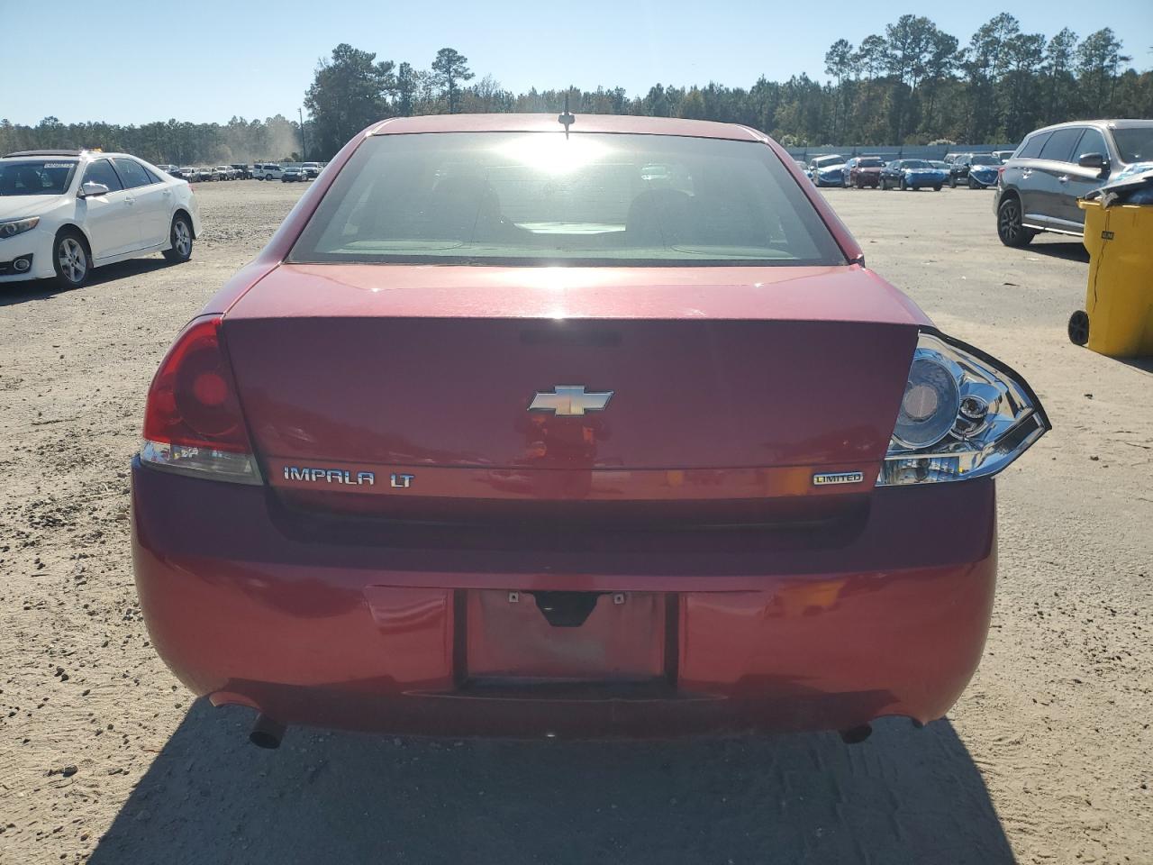 Chevrolet Impala Lt Image 12