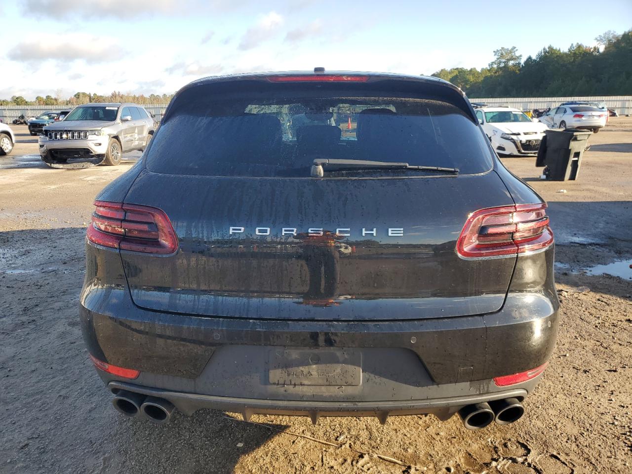 Porsche Macan Image 4